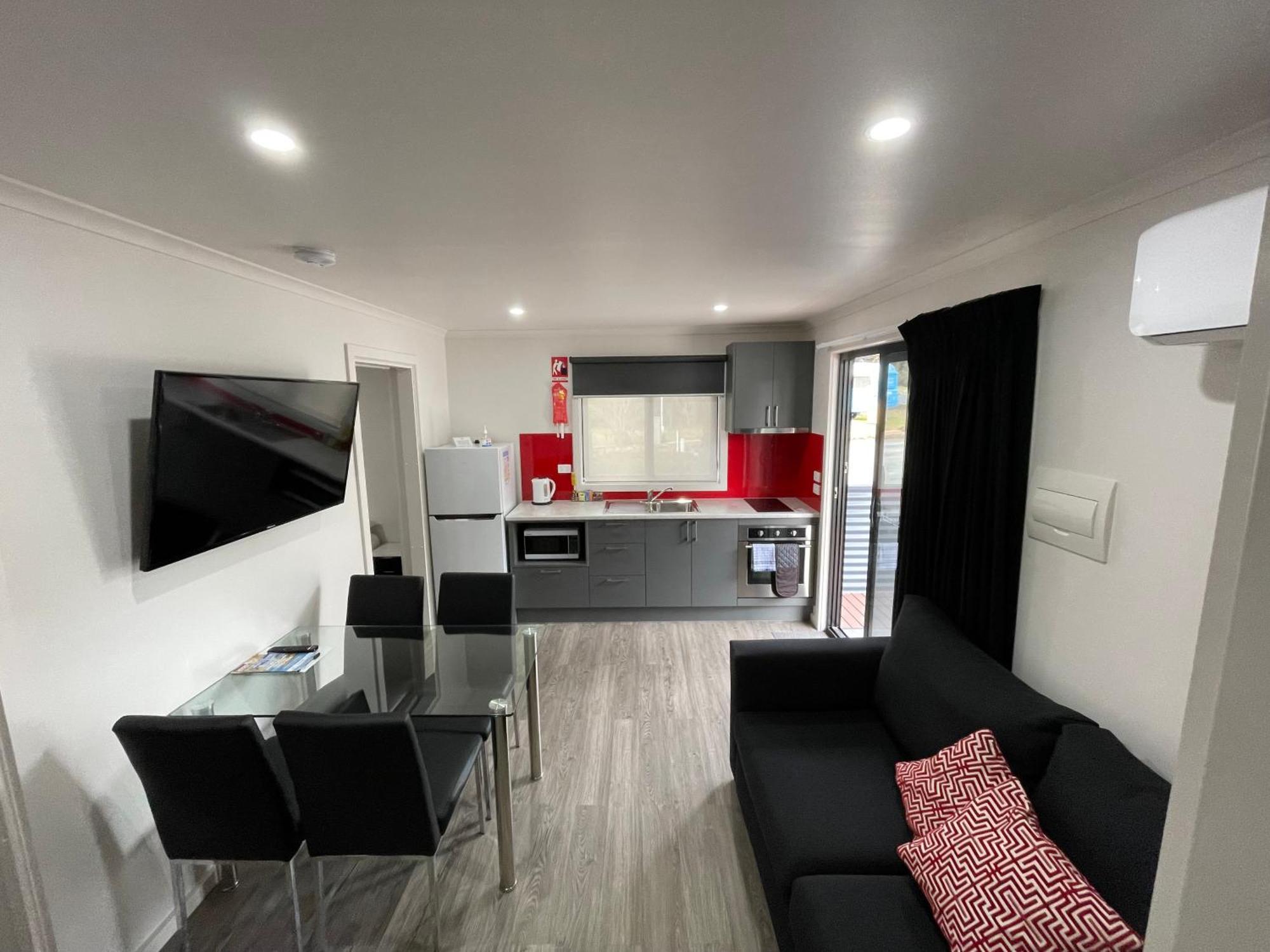 Acacia Caravan Park & Holiday Units Арарат Экстерьер фото