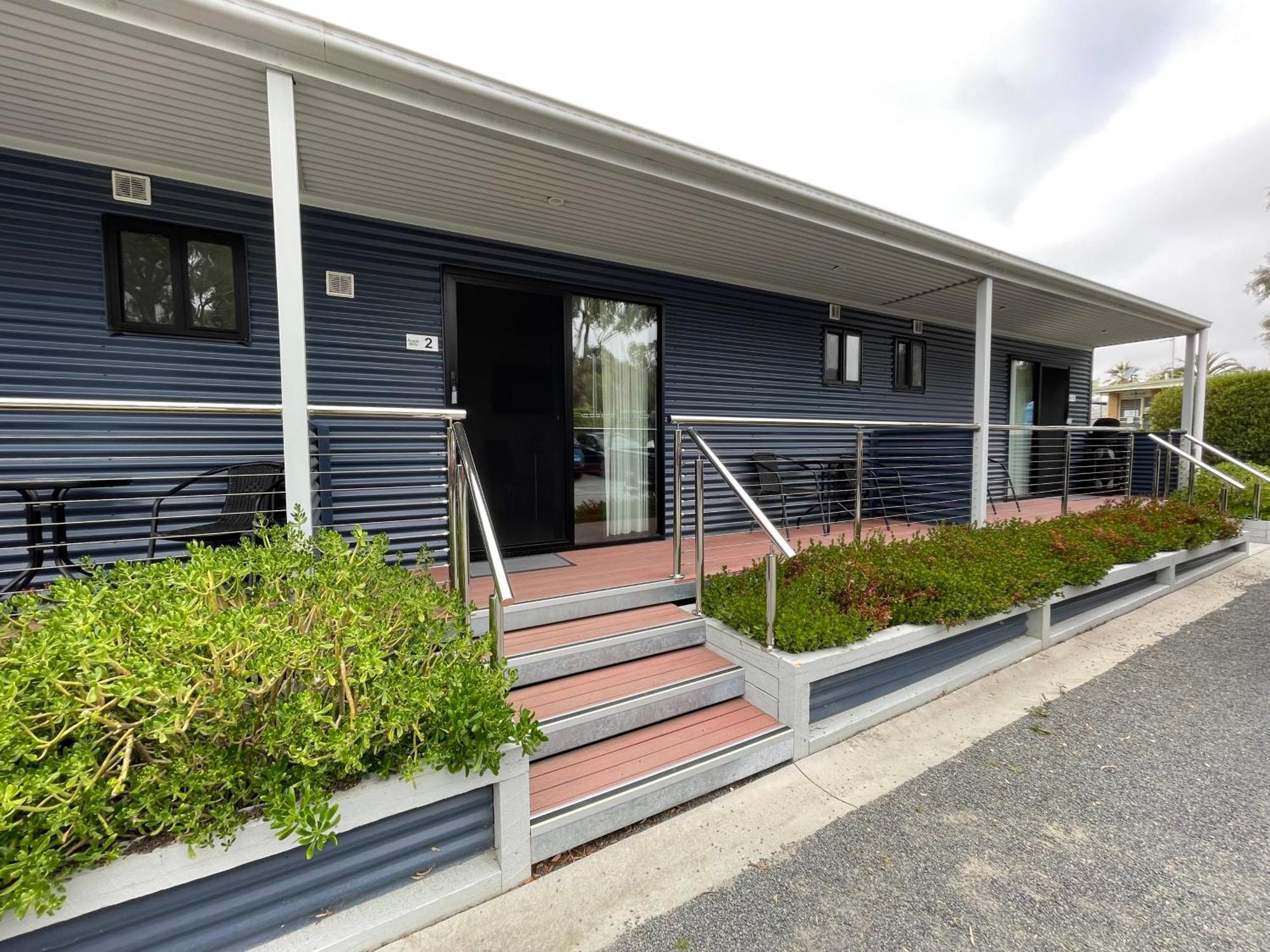 Acacia Caravan Park & Holiday Units Арарат Экстерьер фото